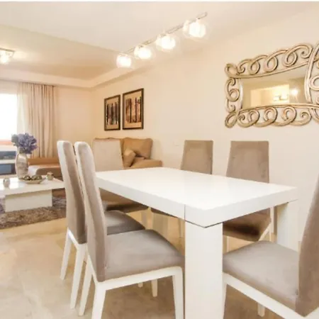 Casa vacanze Cabopino Stunning 4bedroom Frontline Golf House *