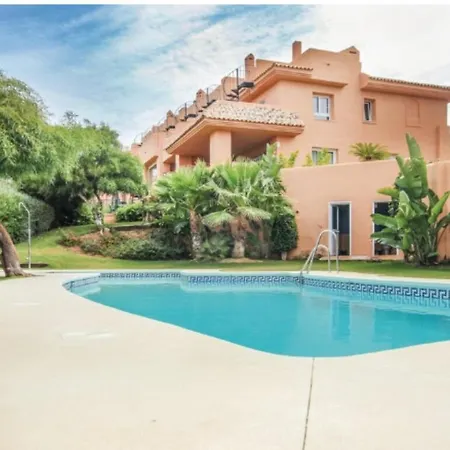 Cabopino Stunning 4bedroom Frontline Golf House Casa vacanze Marbella